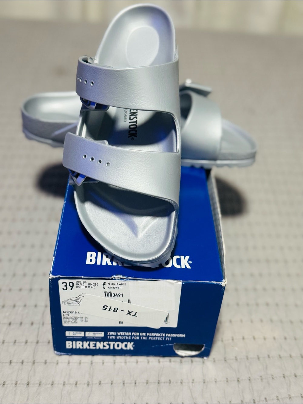 Birkenstock Arizona EVA Sandals Silver Women’s 8 / Men’s 6 NEW
